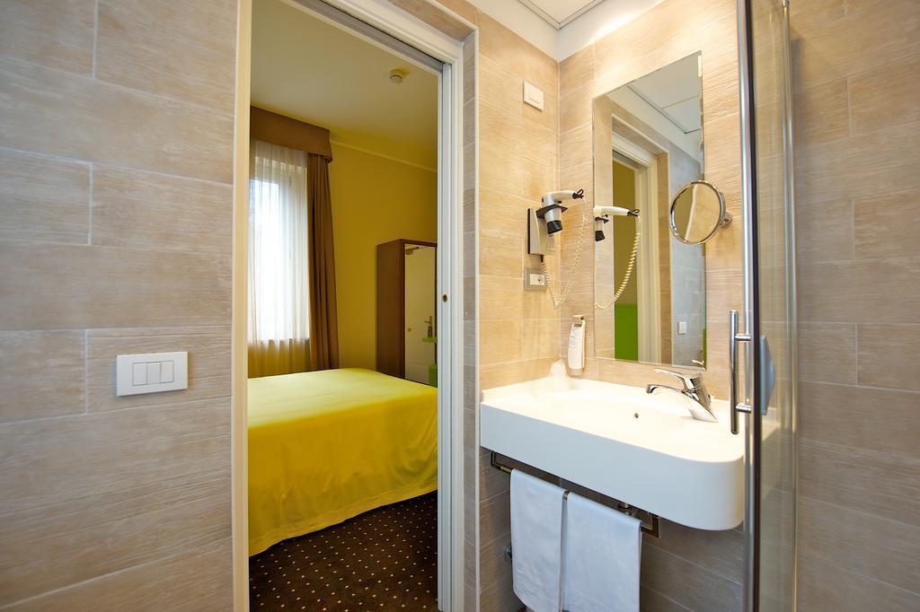 Ibis Styles Parma Toscanini Zewnętrze zdjęcie