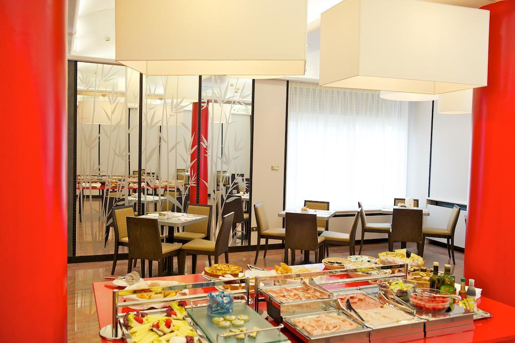 Ibis Styles Parma Toscanini Zewnętrze zdjęcie