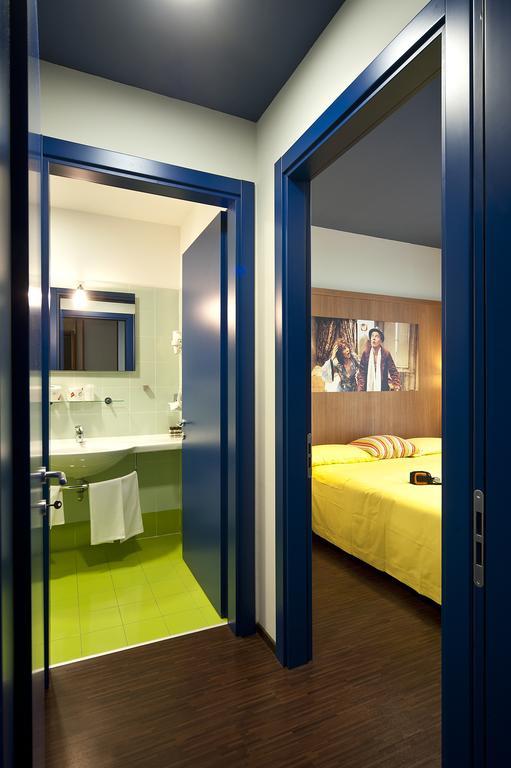 Ibis Styles Parma Toscanini Zewnętrze zdjęcie