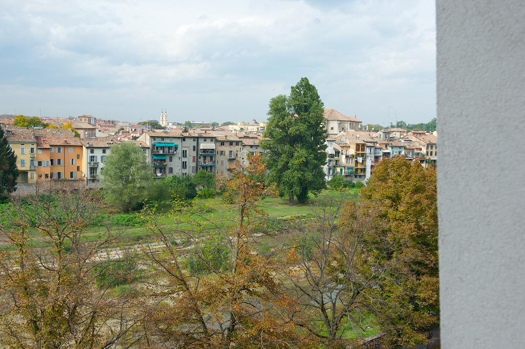 Ibis Styles Parma Toscanini Zewnętrze zdjęcie